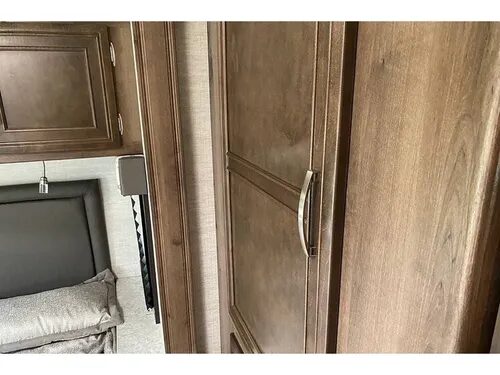 Gallery image 44